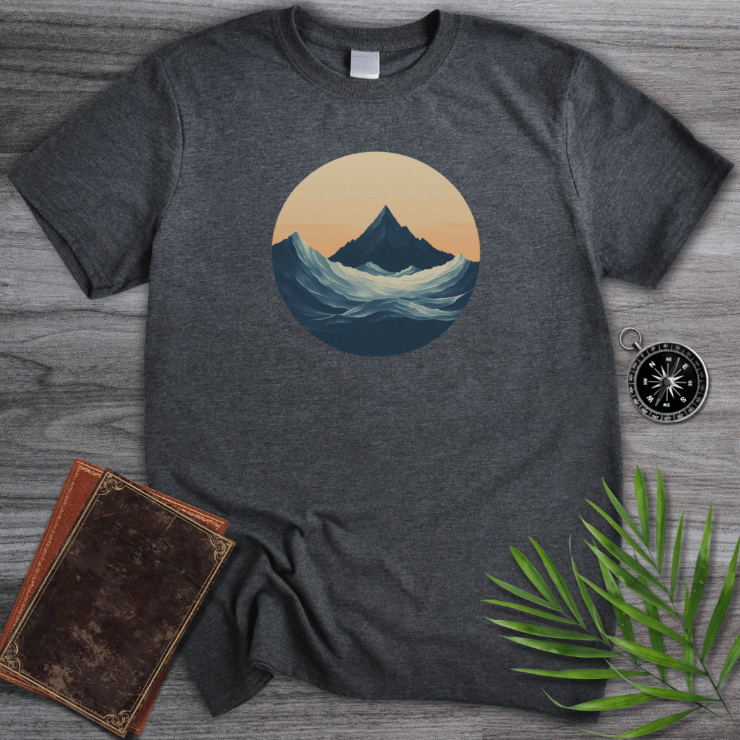 T-Shirt Dark Heather / S Minimalist Deep Sea Mountain T-Shirt