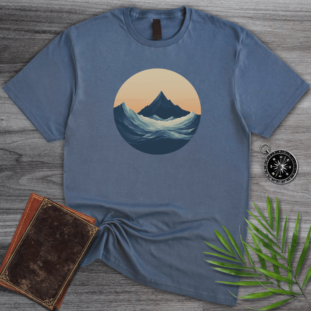 T-Shirt Heather Indigo / S Minimalist Deep Sea Mountain T-Shirt