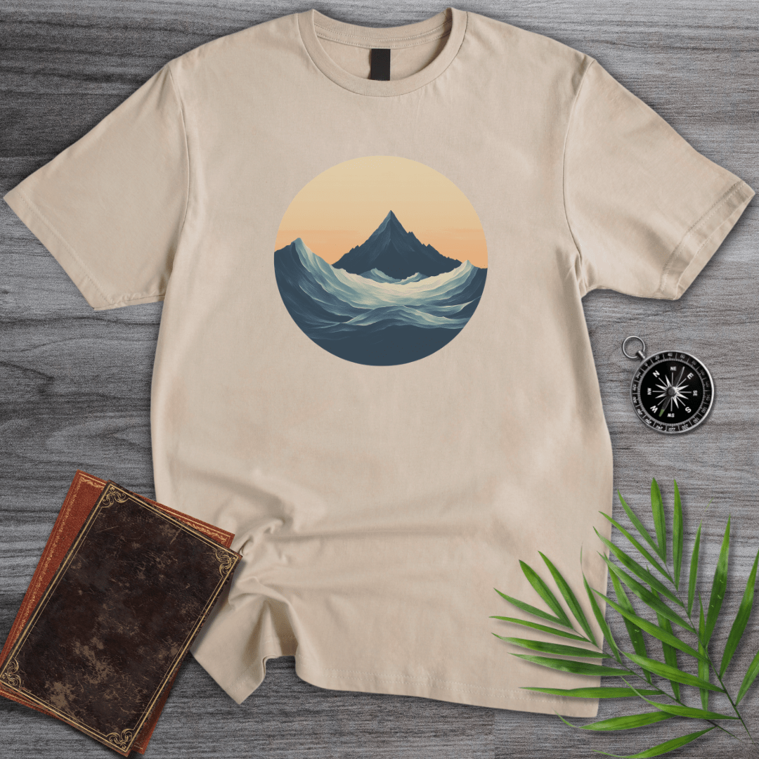 T-Shirt Sand / S Minimalist Deep Sea Mountain T-Shirt