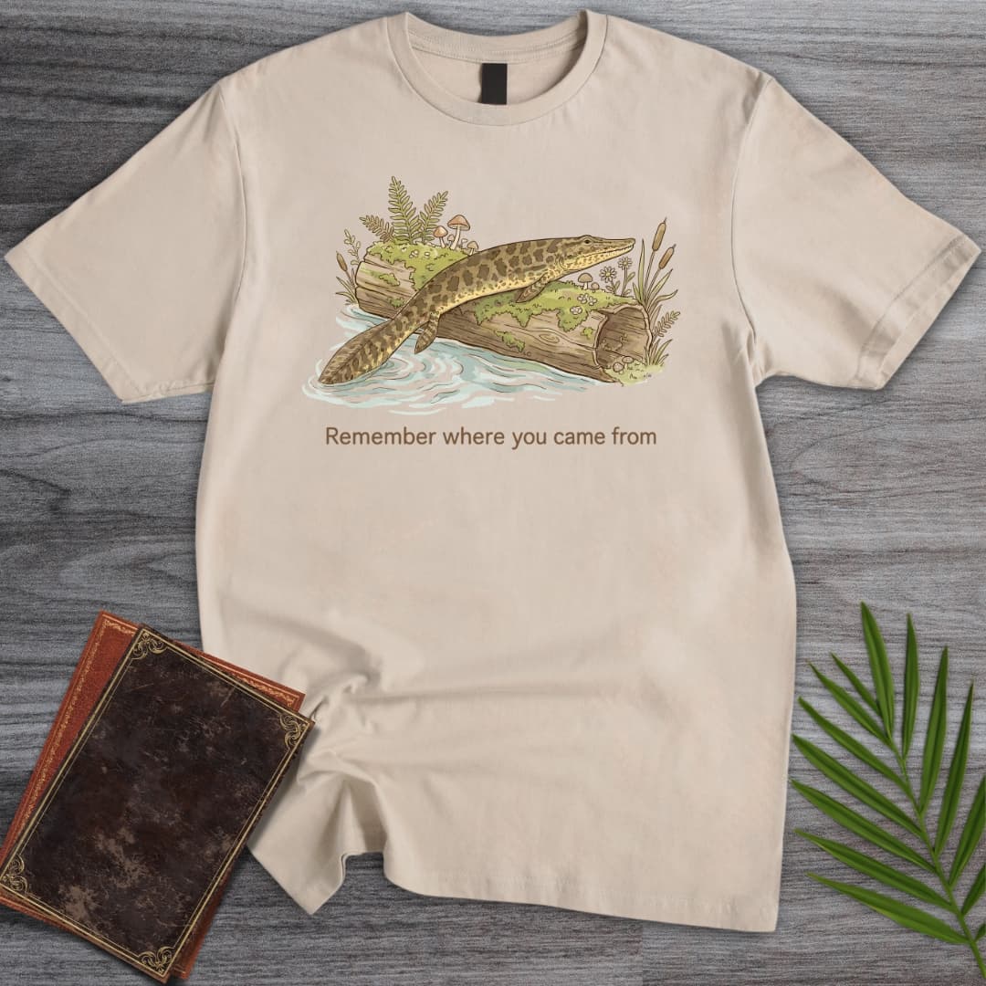 T-Shirt Sand / S Wandering Tiktaalik T-Shirt