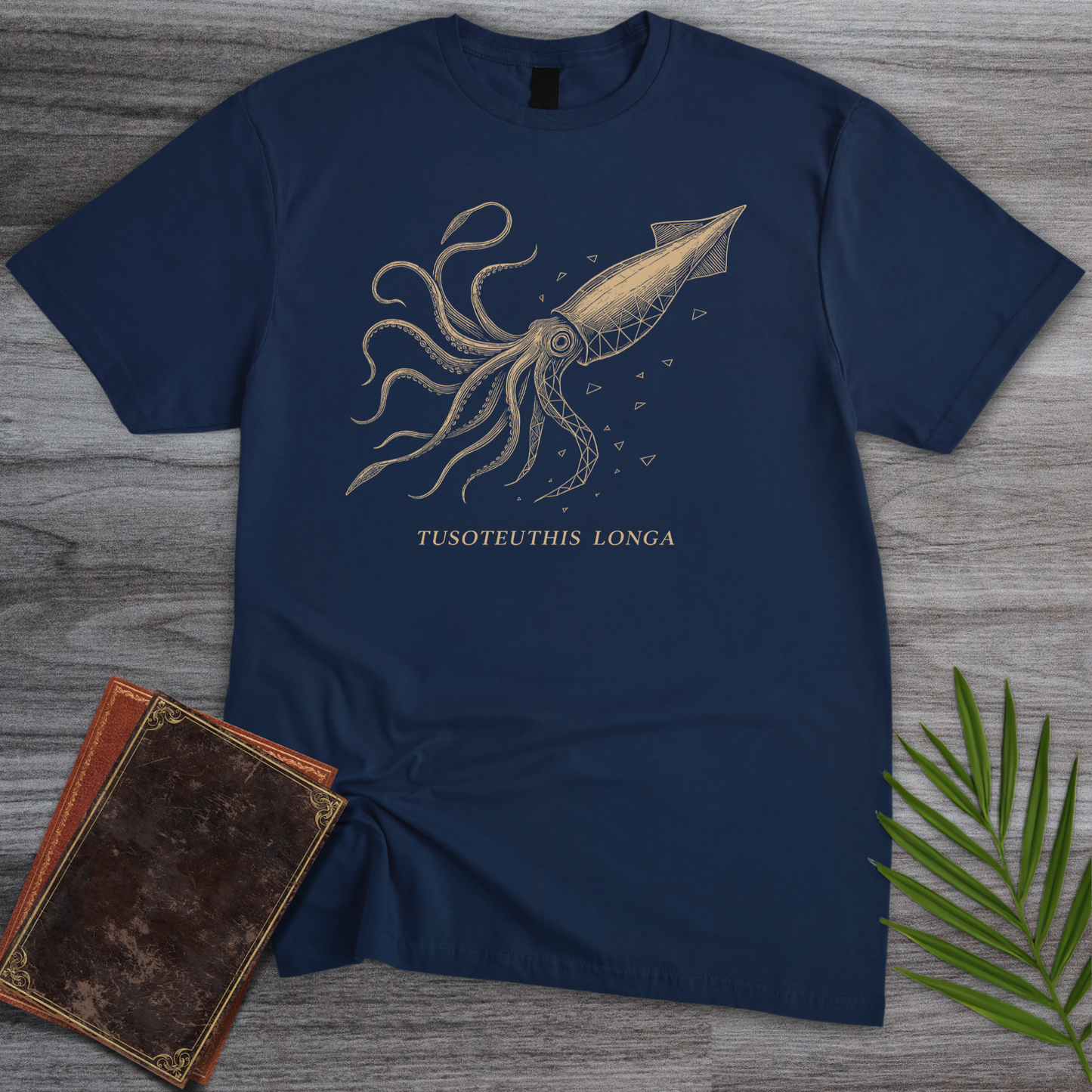 Tusoteuthis longa (Colossal Squid) T-Shirt