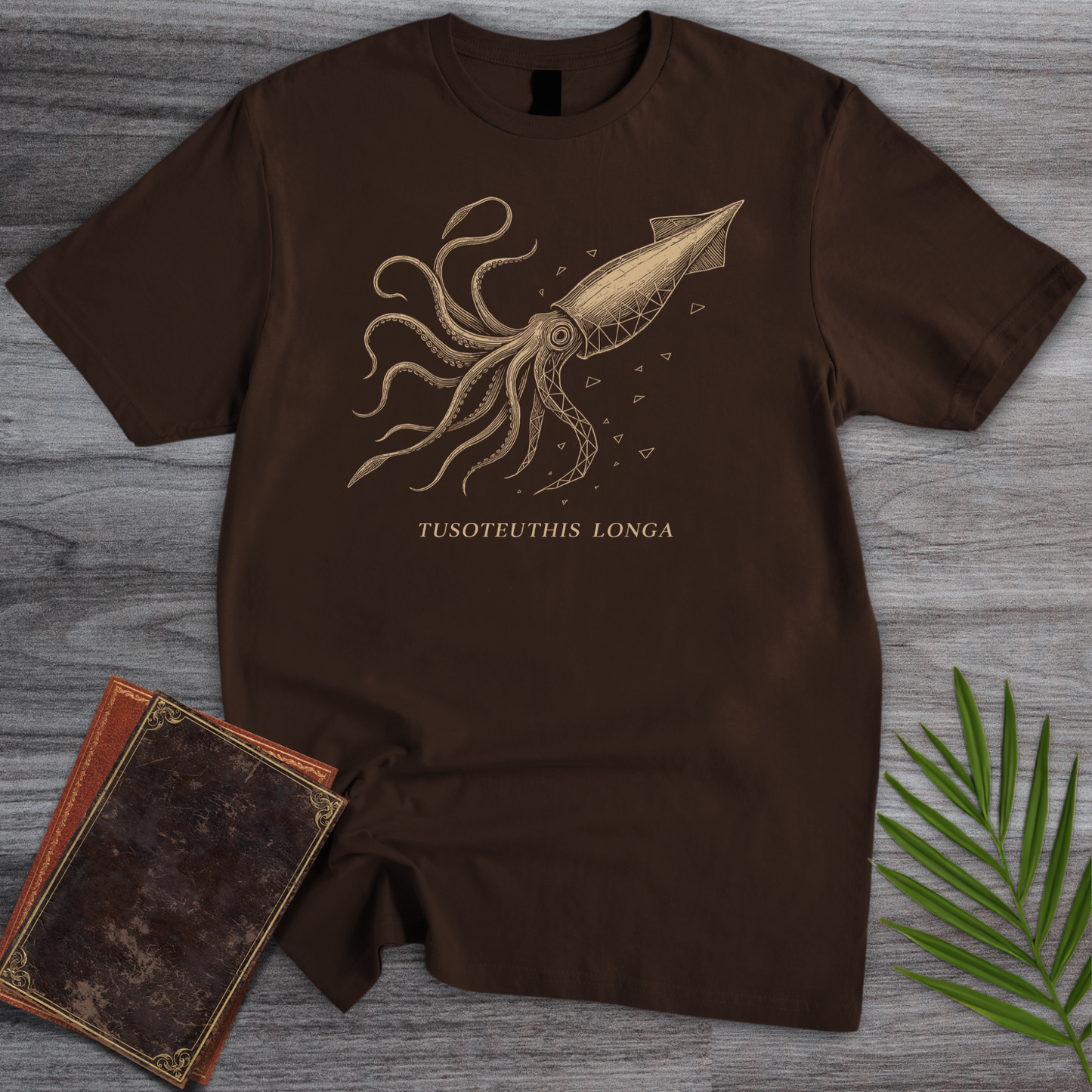 Tusoteuthis longa (Colossal Squid) T-Shirt