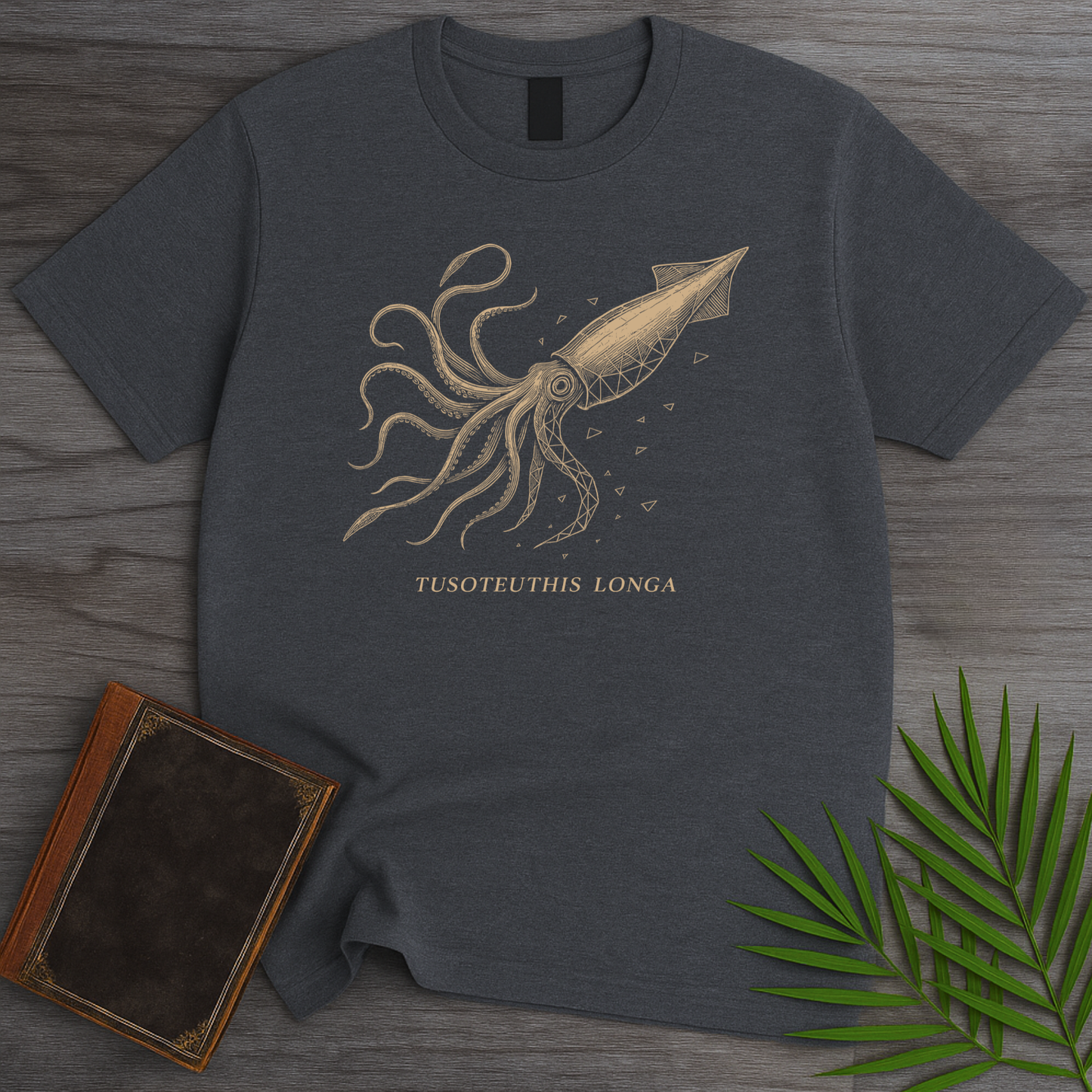 Tusoteuthis longa (Colossal Squid) T-Shirt