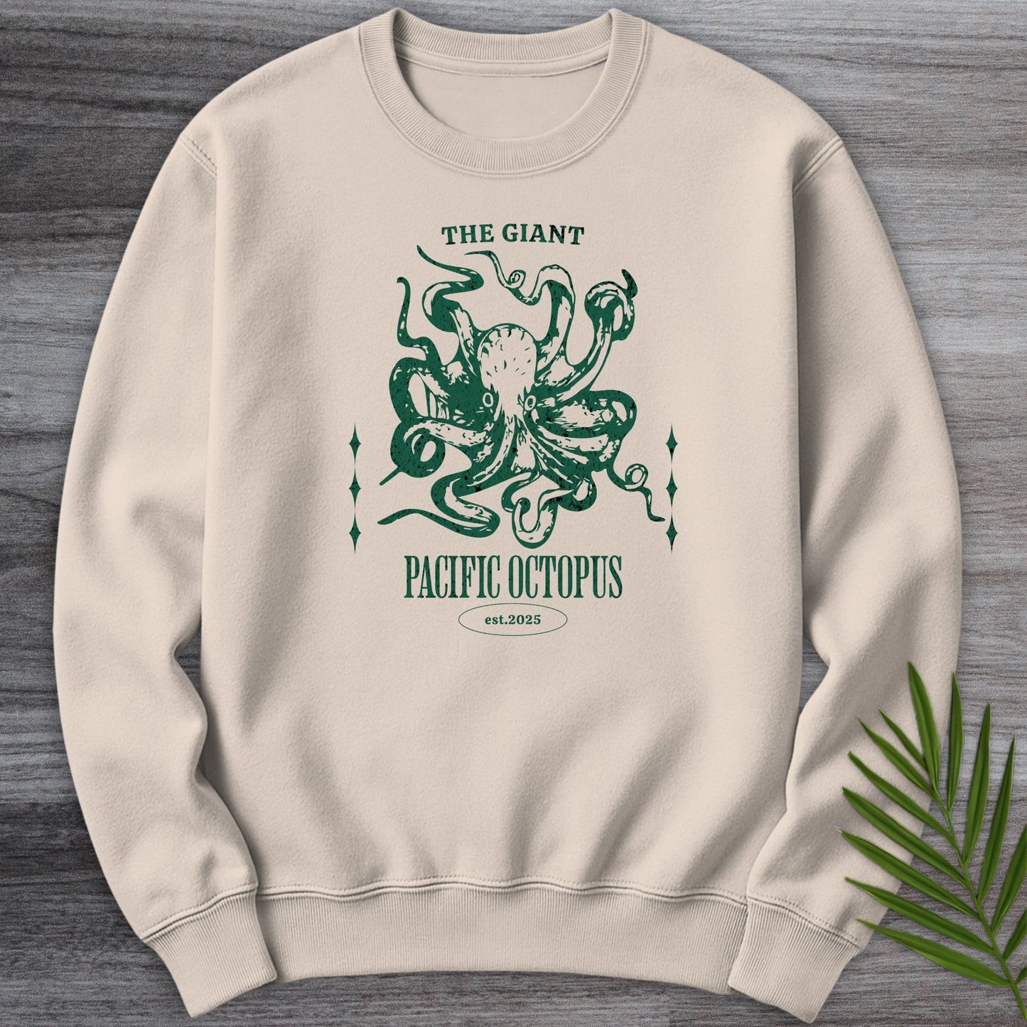 Sweatshirt Sand / S The Giant Pacific Octopus Crewneck