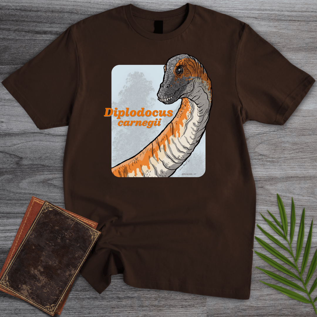 T-Shirt Dark Chocolate / S Diplodocus carnegii T-Shirt (palaeoden_art)