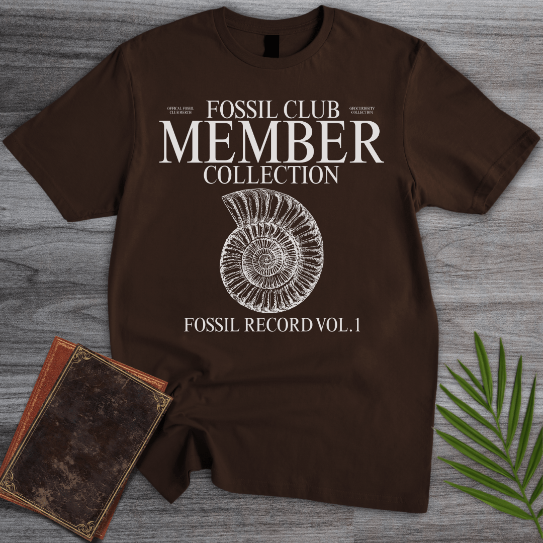 T-Shirt Dark Chocolate / S GeoCuriosity Fossil Club T-Shirt