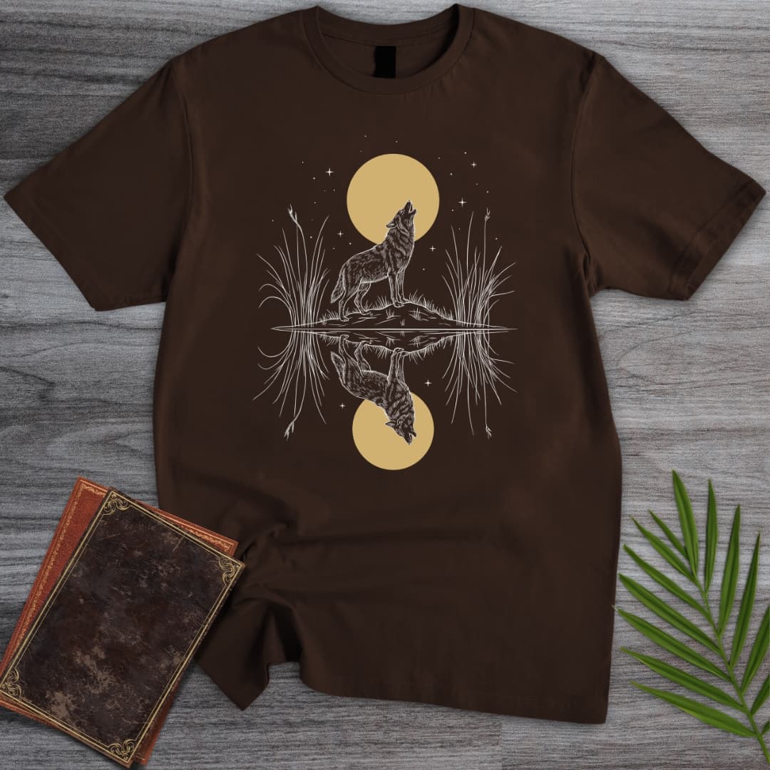 T-Shirt Dark Chocolate / S Moonlit Howl Wolf T-Shirt