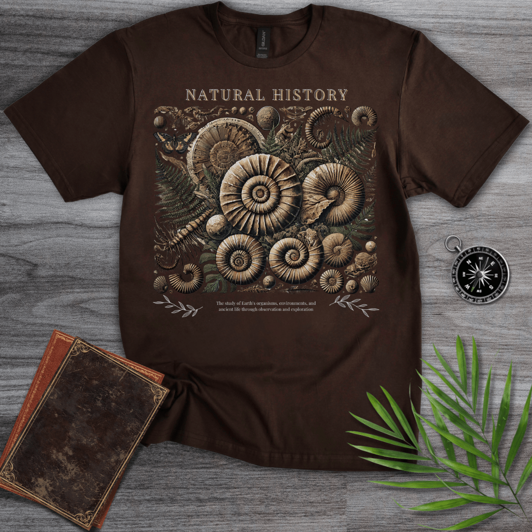 T-Shirt Dark Chocolate / S Natural History: Elements & Definition Graphic T-Shirt