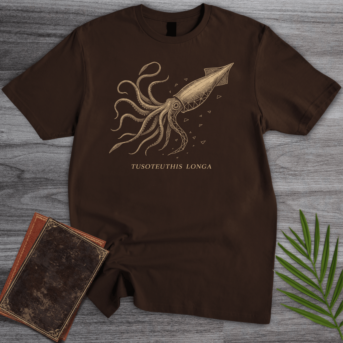 T-Shirt Dark Chocolate / S Tusoteuthis longa (Colossal Squid) T-Shirt