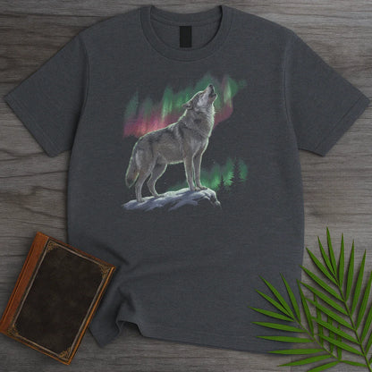 T-Shirt Dark Heather / S Northern Lights Wolf T-Shirt