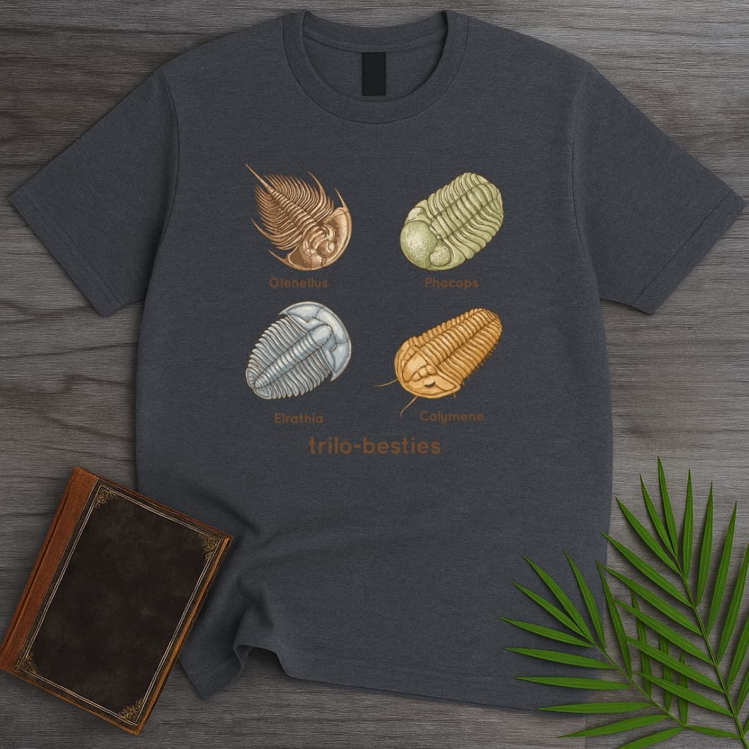 T-Shirt Dark Heather / S Trilobite Besties T-Shirt