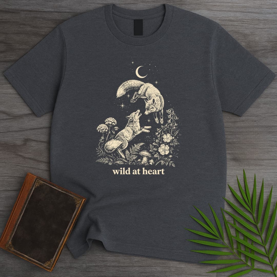 T-Shirt Dark Heather / S Wild At Heart Foxes T-Shirt