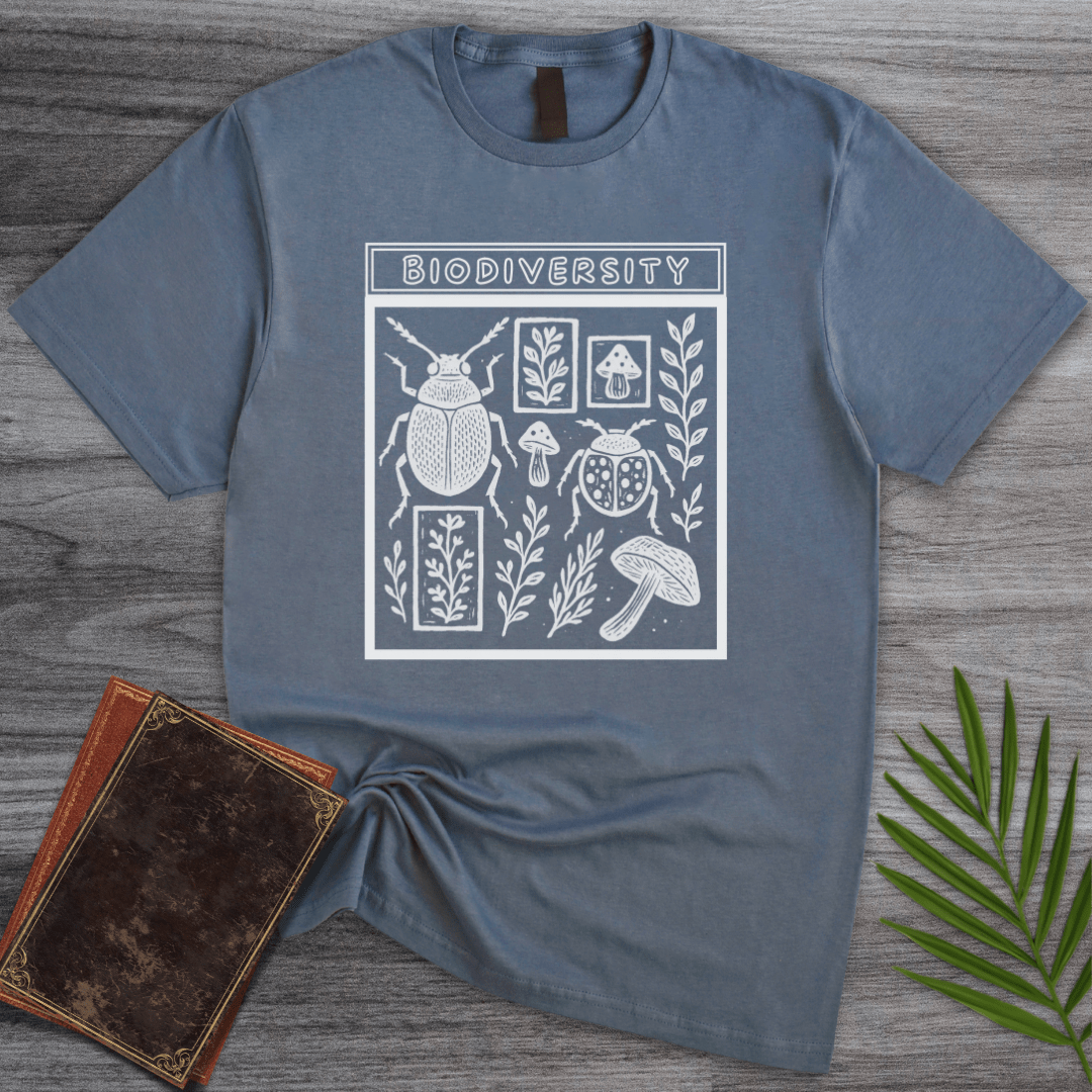 T-Shirt Heather Indigo / S Tiny Features of Biodiversity T-Shirt