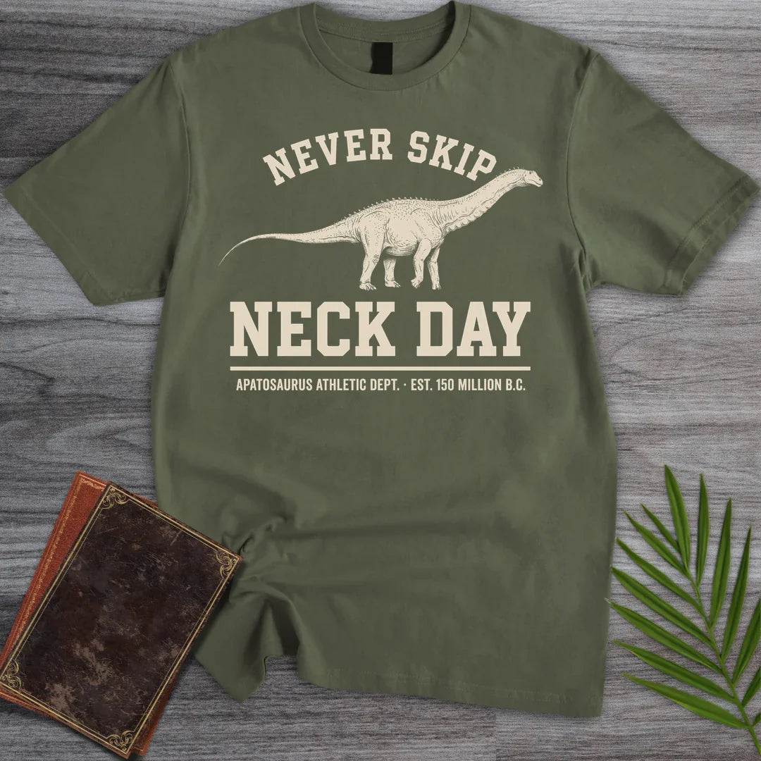 T-Shirt Military Green / S Neck Day Apatosaurus T-Shirt