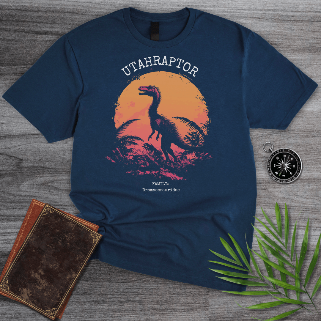 T-Shirt Navy / S Utahraptor Vintage Classic T-Shirt