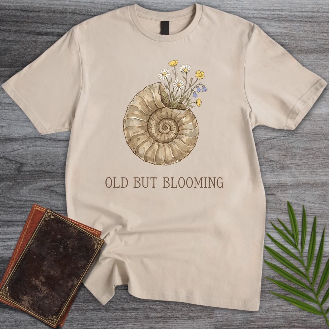 T-Shirt Sand / S Blooming Ammonite T-Shirt