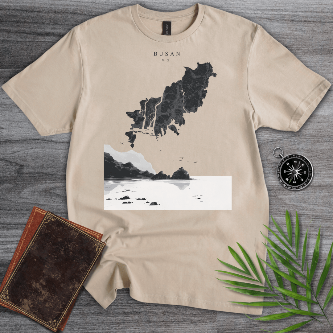 T-Shirt Sand / S Busan, South Korea Ocean Map Graphic T-Shirt