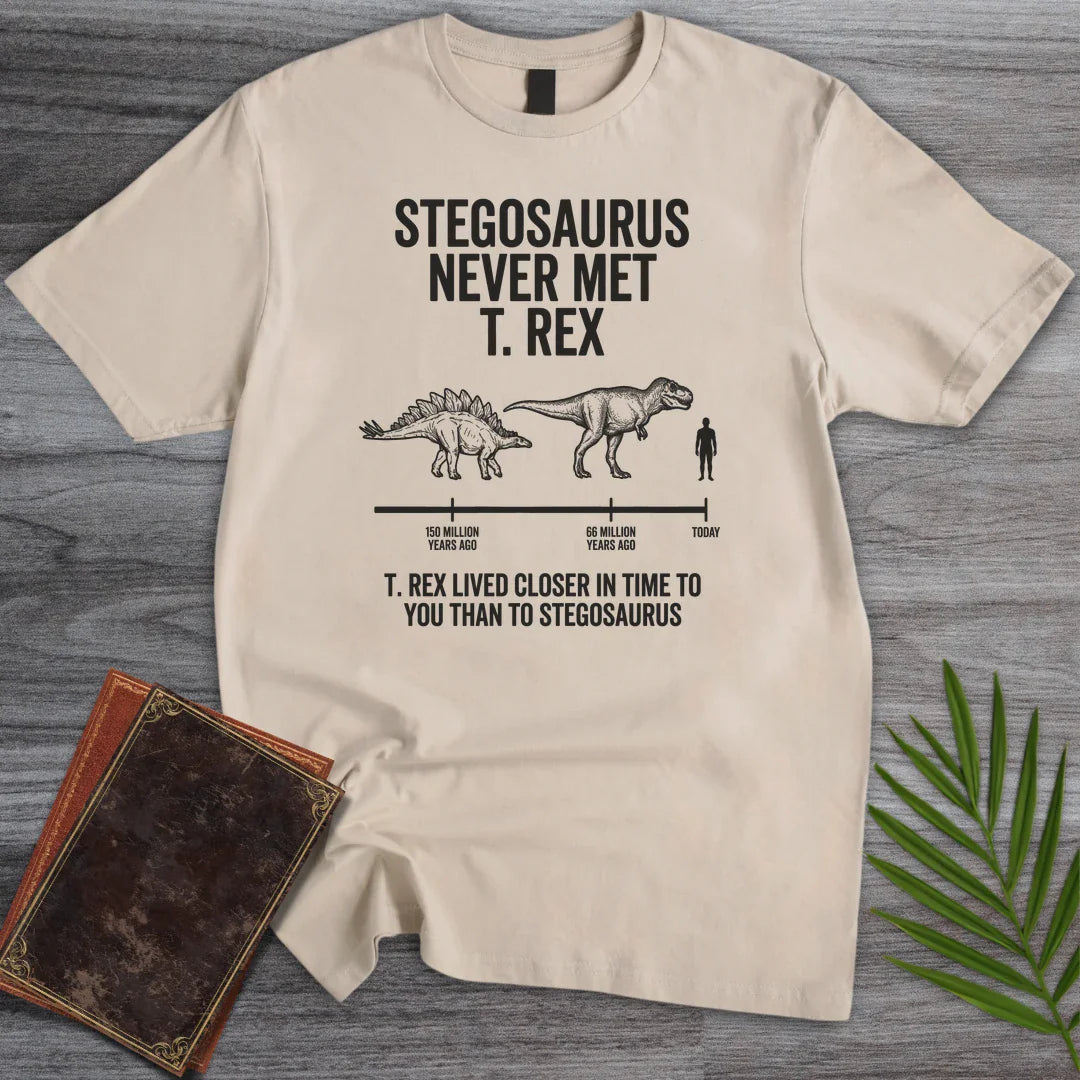 T-Shirt Sand / S Deep Time Stegosaurus T-Shirt