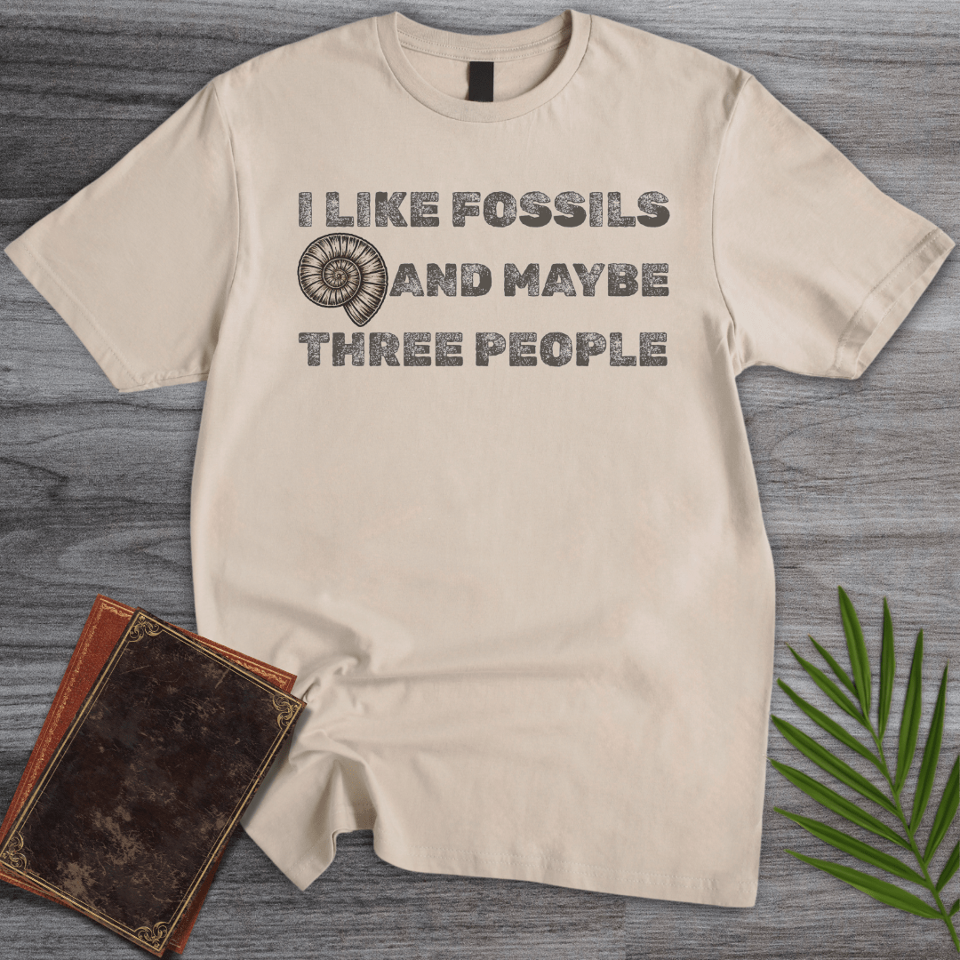 T-Shirt Sand / S Fossils & Introverted T-Shirt