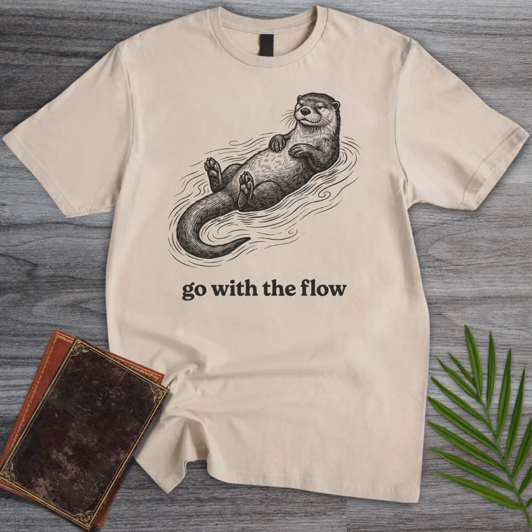 T-Shirt Sand / S Go With The Flow Otter T-Shirt