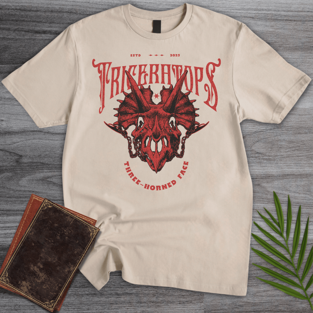 T-Shirt Sand / S Gothic Three-Horned Face T-Shirt