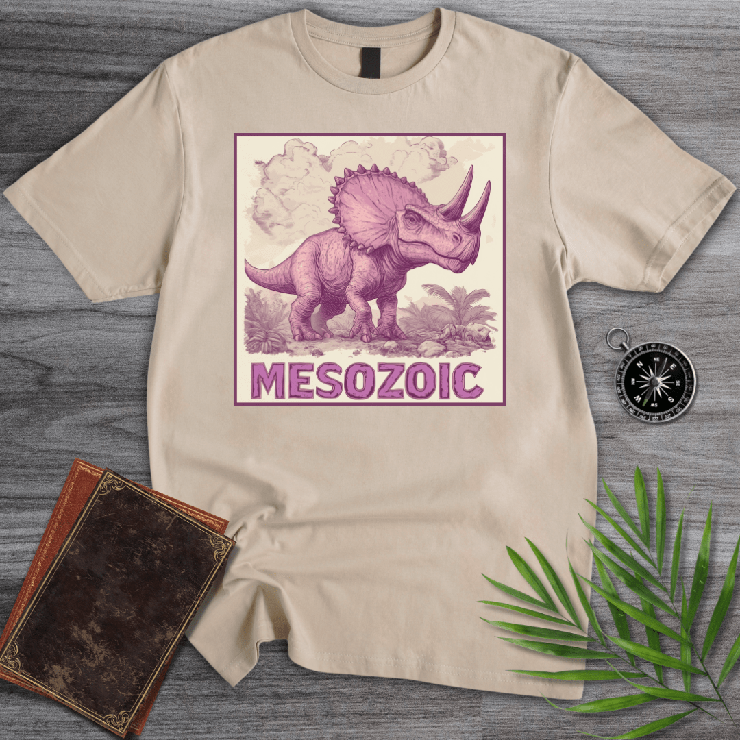 T-Shirt Sand / S Mesozoic Triceratops Dinosaur Environment T-Shirt