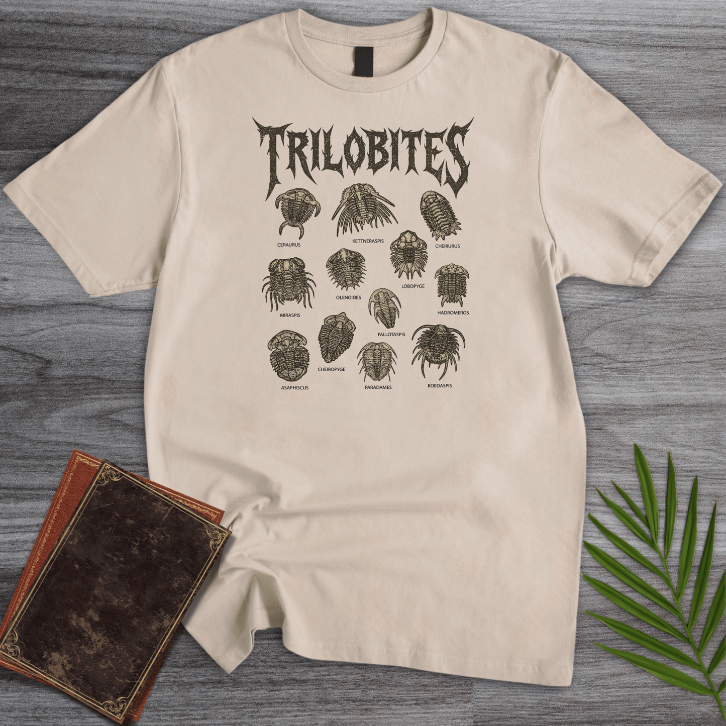 T-Shirt Sand / S Metal Trilobites T-Shirt