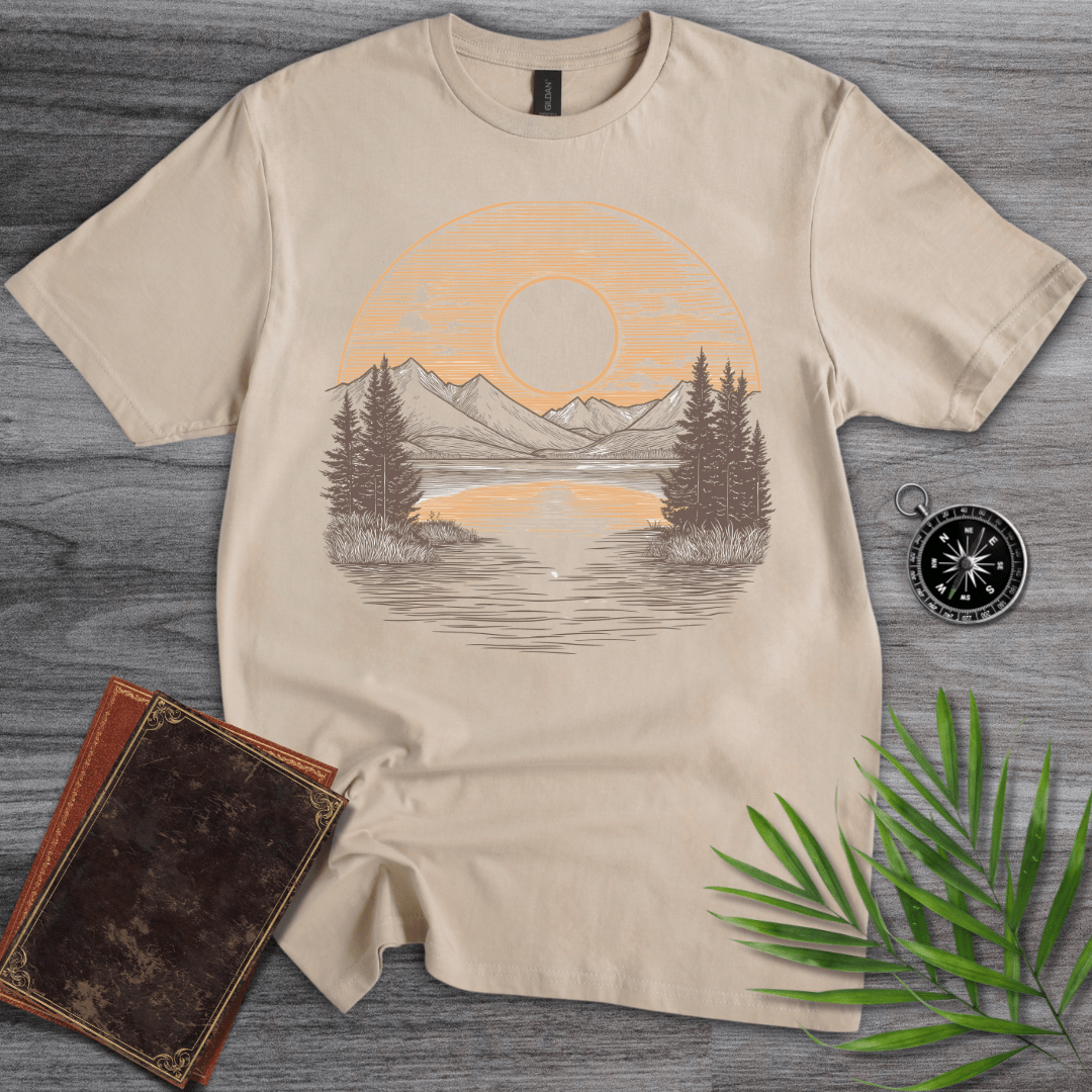 T-Shirt Sand / S Mountain Eclipse T-Shirt