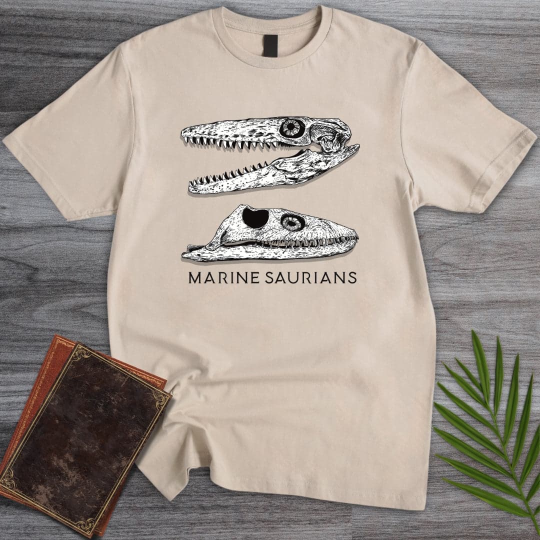 T-Shirt Sand / S Skulls of Marine Saurians T-Shirt (farkas.art)