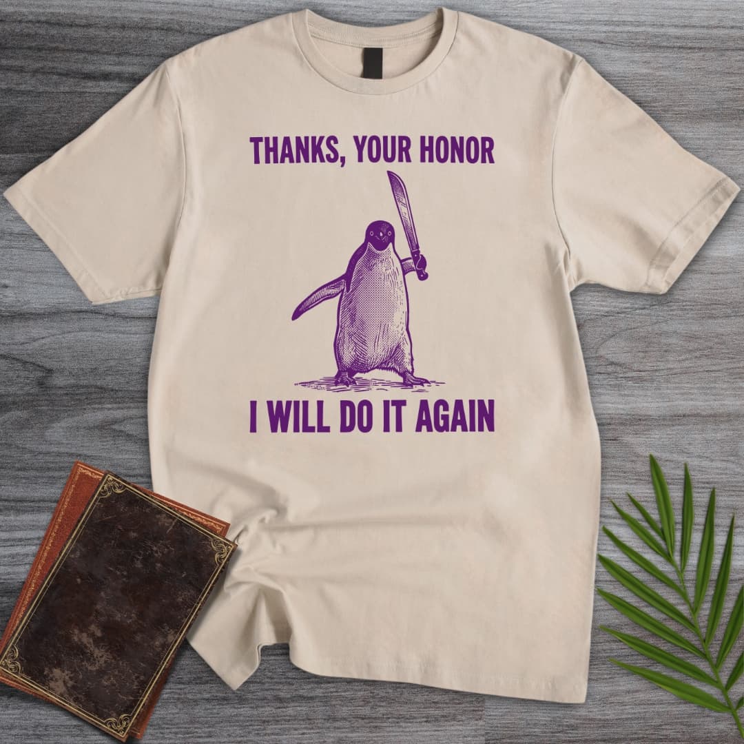 T-Shirt Sand / S The Criminal Penguin T-Shirt