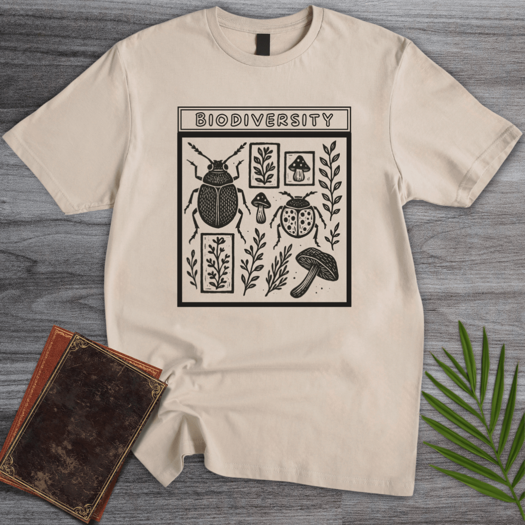 T-Shirt Sand / S Tiny Features of Biodiversity T-Shirt