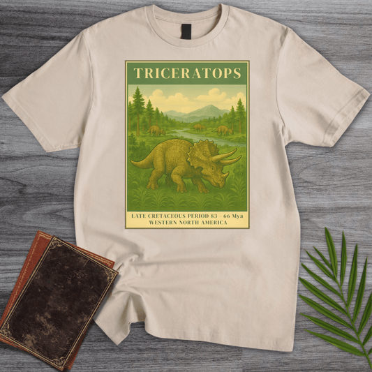 T-Shirt Sand / S Vintage Late Cretaceous Triceratops T-Shirt
