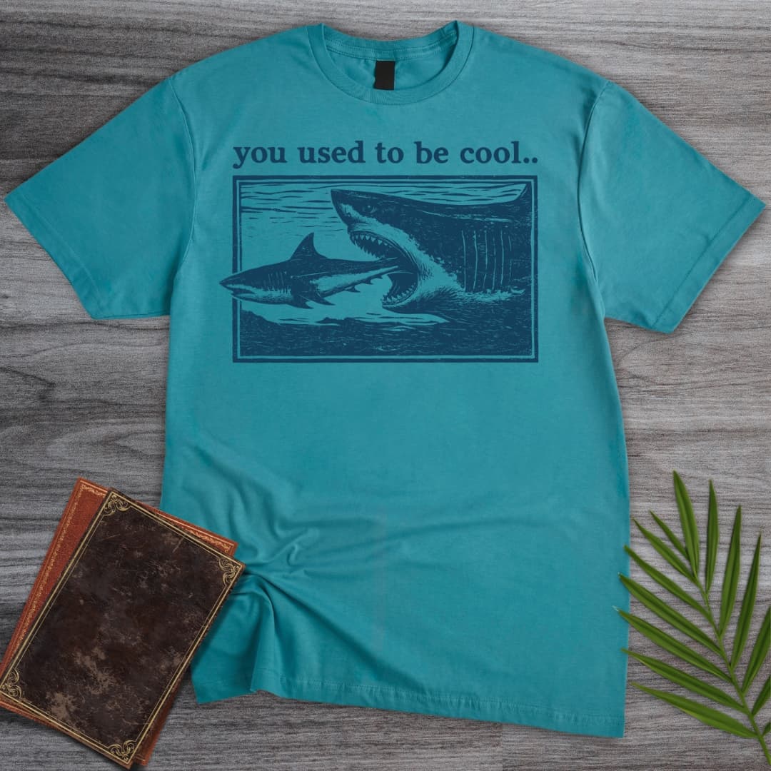 T-Shirt Tropical Blue / S Megalodon to Great White T-Shirt